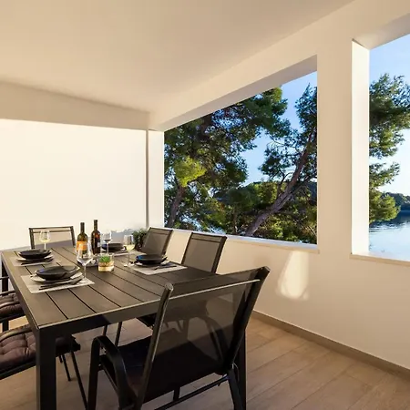 Lovely In Karbuni With Wifi Tatil Evi