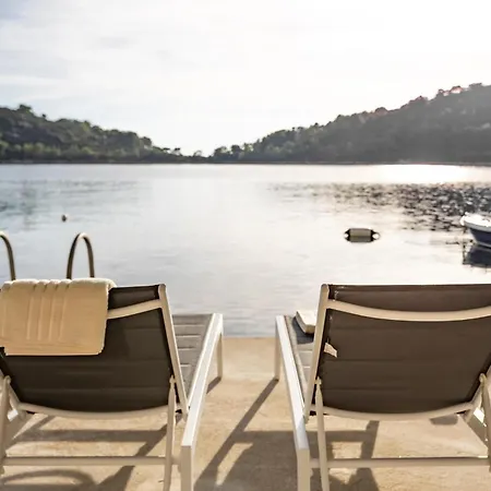 Lovely In Karbuni With Wifi Tatil Evi