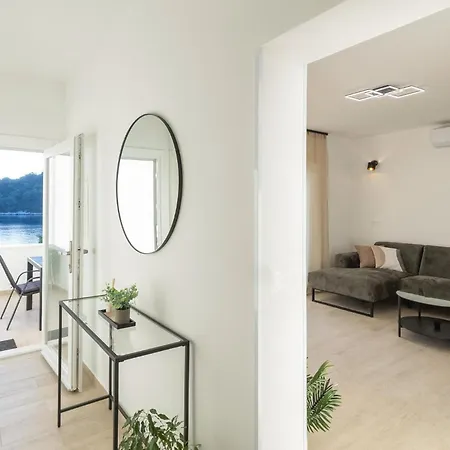 Lovely In Karbuni With Wifi Tatil Evi