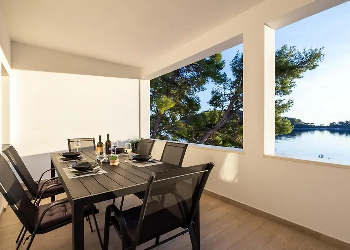 Lovely In Karbuni With Wifi Holiday home