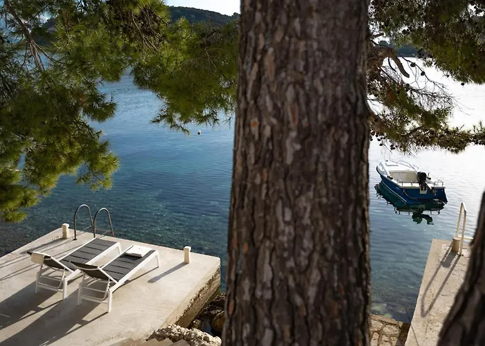 Ferienhaus Lovely In Karbuni With Wifi