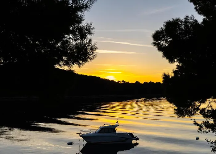 Lovely In Karbuni With Wifi Ferienhaus