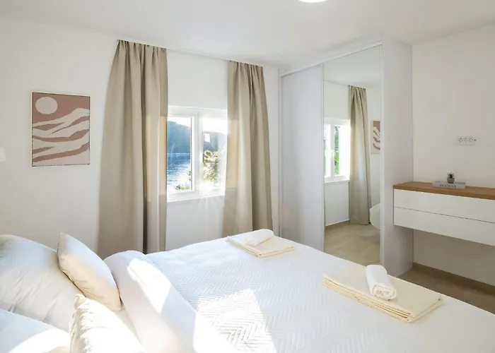 Holiday home Lovely In Karbuni With Wifi
