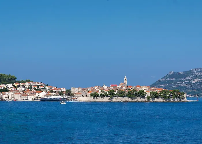 Lovely In Karbuni With Wifi Holiday home Brnistrova