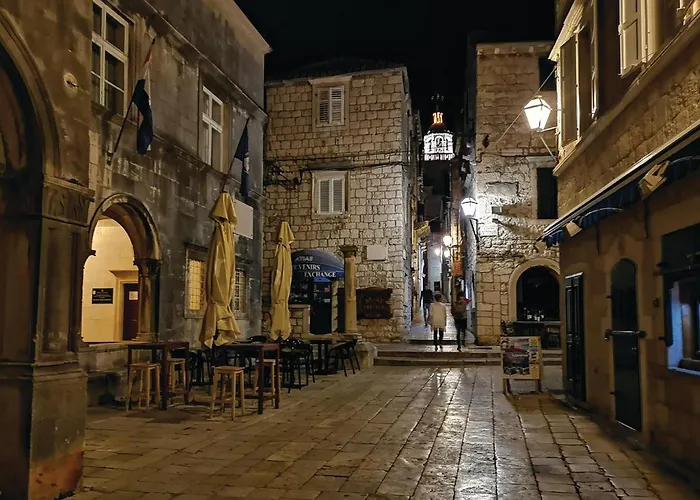 Lovely In Karbuni With Wifi Holiday home